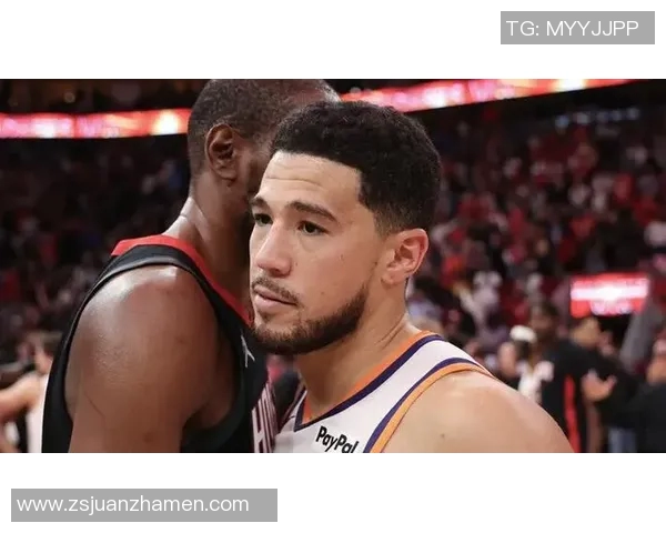 好兄弟，火箭队杜兰特投中制胜球，赛后太阳布克对杜兰特充满敬意